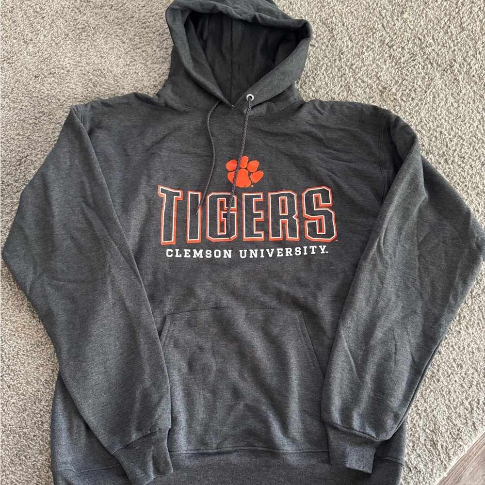 Clemson University Tigers hoodie size M